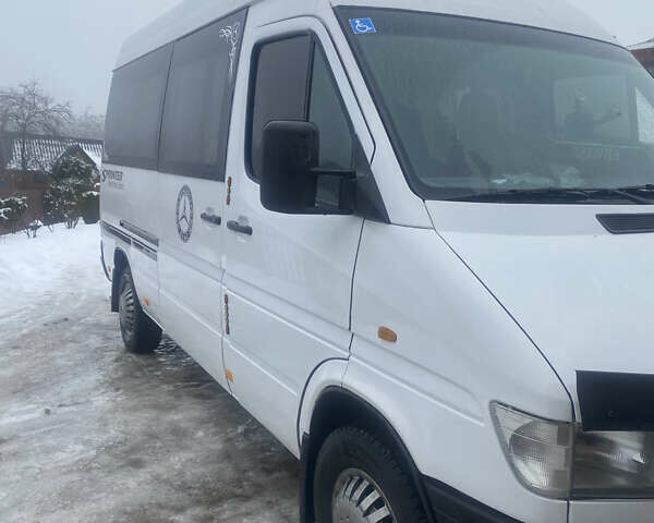 Білий Мерседес Sprinter, об'ємом двигуна 2.87 л та пробігом 700 тис. км за 6500 $, фото 2 на Automoto.ua
