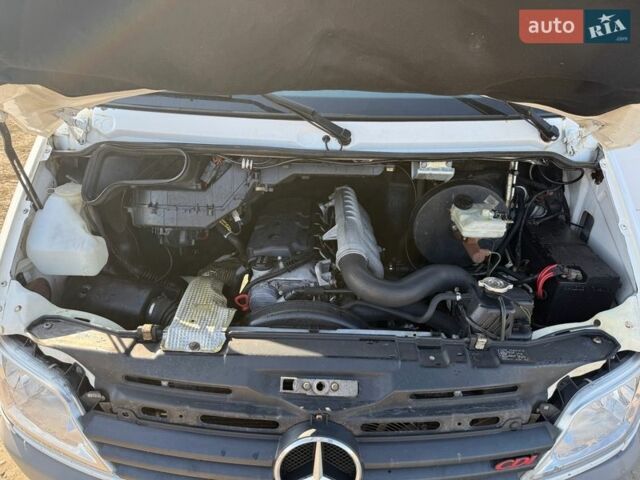 Белый Мерседес Sprinter, объемом двигателя 2.69 л и пробегом 617 тыс. км за 13500 $, фото 8 на Automoto.ua