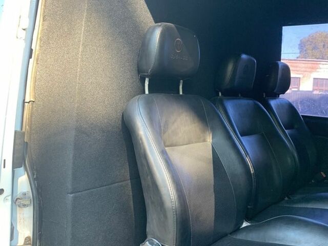 Белый Мерседес Sprinter, объемом двигателя 2.15 л и пробегом 652 тыс. км за 7800 $, фото 15 на Automoto.ua