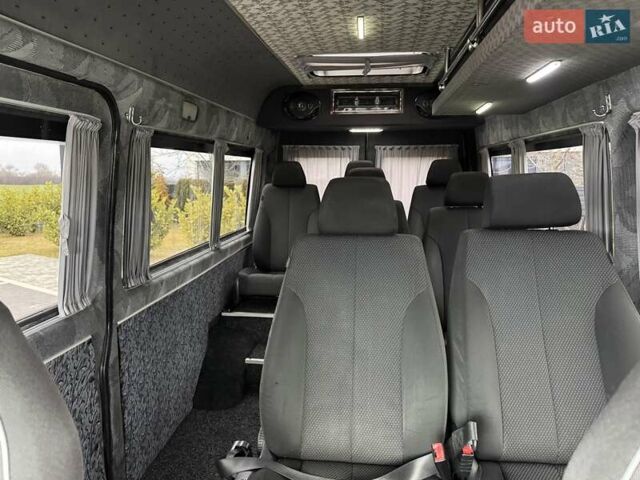 Білий Мерседес Sprinter, об'ємом двигуна 2.15 л та пробігом 592 тис. км за 7700 $, фото 17 на Automoto.ua