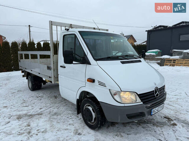 Білий Мерседес Sprinter, об'ємом двигуна 2.1 л та пробігом 275 тис. км за 13500 $, фото 1 на Automoto.ua