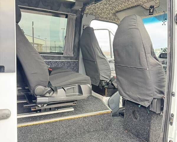 Білий Мерседес Sprinter, об'ємом двигуна 2.15 л та пробігом 592 тис. км за 7700 $, фото 22 на Automoto.ua
