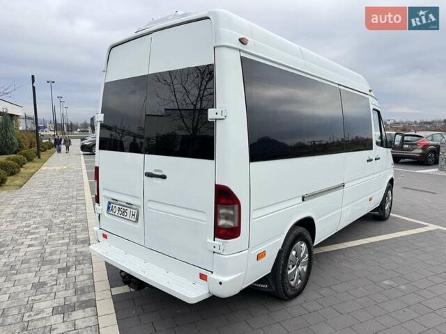 Білий Мерседес Sprinter, об'ємом двигуна 2.15 л та пробігом 592 тис. км за 7700 $, фото 1 на Automoto.ua