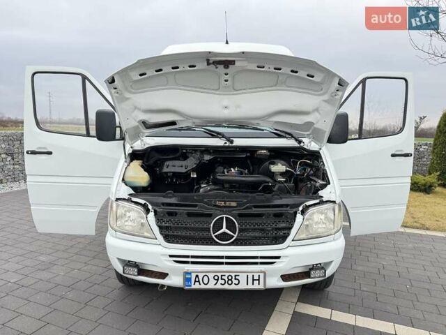 Білий Мерседес Sprinter, об'ємом двигуна 2.15 л та пробігом 592 тис. км за 7700 $, фото 67 на Automoto.ua