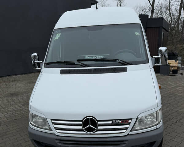 Білий Мерседес Sprinter, об'ємом двигуна 2.69 л та пробігом 600 тис. км за 12700 $, фото 12 на Automoto.ua