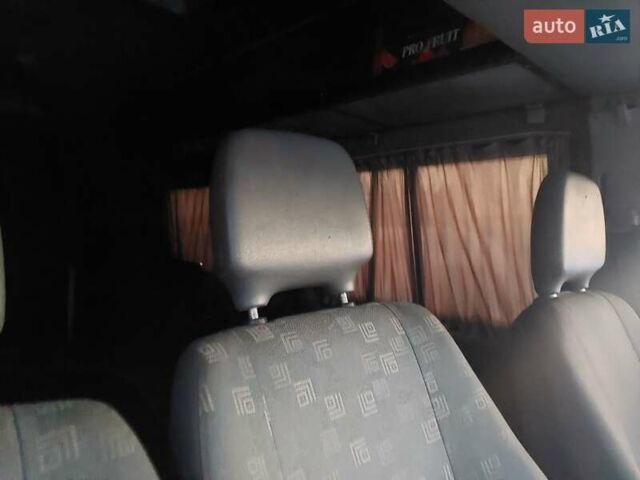 Белый Мерседес Sprinter, объемом двигателя 2.69 л и пробегом 300 тыс. км за 7300 $, фото 5 на Automoto.ua