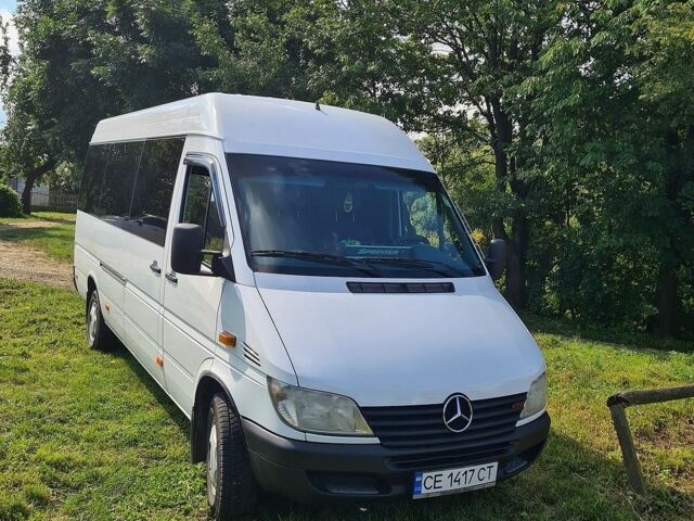Білий Мерседес Sprinter, об'ємом двигуна 2.2 л та пробігом 500 тис. км за 10000 $, фото 2 на Automoto.ua