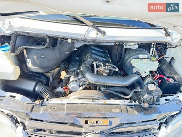 Белый Мерседес Sprinter, объемом двигателя 2.15 л и пробегом 391 тыс. км за 7300 $, фото 31 на Automoto.ua