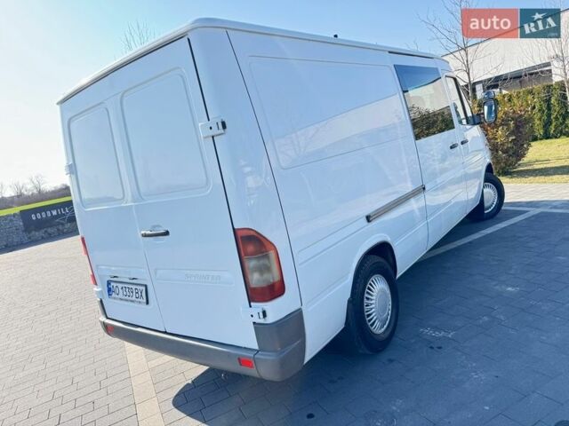 Белый Мерседес Sprinter, объемом двигателя 2.15 л и пробегом 391 тыс. км за 7300 $, фото 38 на Automoto.ua