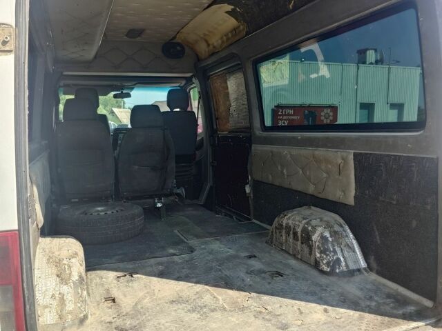 Білий Мерседес Sprinter, об'ємом двигуна 2.69 л та пробігом 689 тис. км за 6500 $, фото 7 на Automoto.ua
