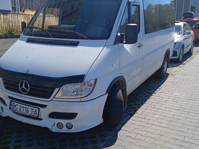 Білий Мерседес Sprinter, об'ємом двигуна 2.7 л та пробігом 780 тис. км за 8000 $, фото 1 на Automoto.ua