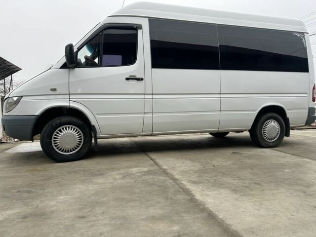 Білий Мерседес Sprinter, об'ємом двигуна 2.1 л та пробігом 500 тис. км за 7500 $, фото 7 на Automoto.ua