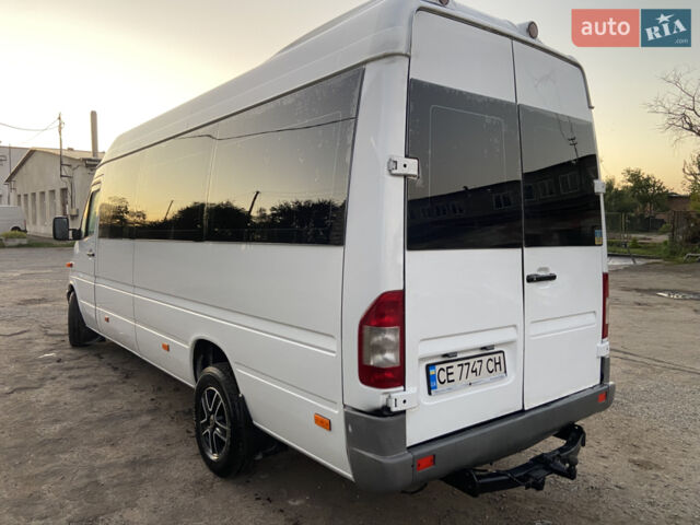 Білий Мерседес Sprinter, об'ємом двигуна 2.69 л та пробігом 350 тис. км за 8000 $, фото 2 на Automoto.ua