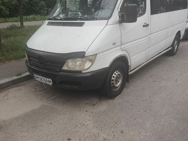 Білий Мерседес Sprinter, об'ємом двигуна 2.15 л та пробігом 290 тис. км за 5500 $, фото 3 на Automoto.ua
