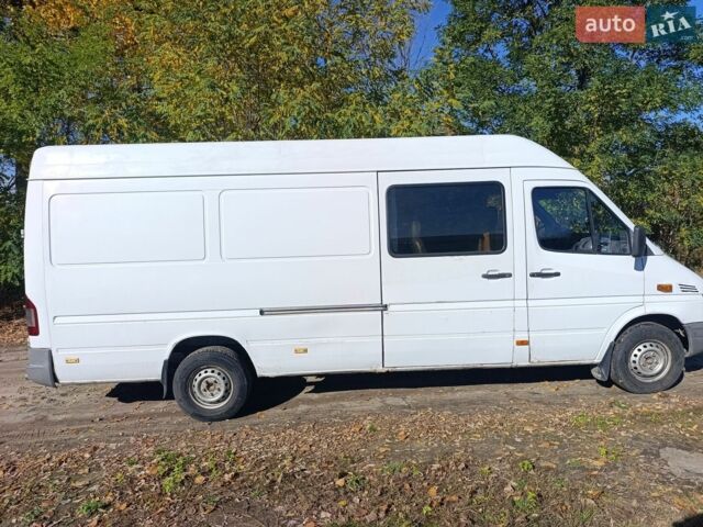 Белый Мерседес Sprinter, объемом двигателя 2.2 л и пробегом 570 тыс. км за 7700 $, фото 12 на Automoto.ua