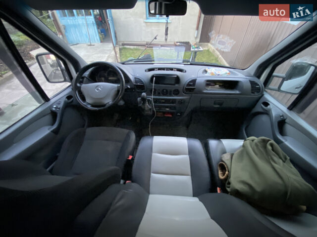 Білий Мерседес Sprinter, об'ємом двигуна 2.69 л та пробігом 350 тис. км за 8000 $, фото 7 на Automoto.ua