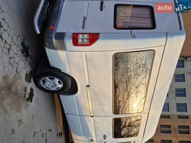 Белый Мерседес Sprinter, объемом двигателя 2.15 л и пробегом 639 тыс. км за 6800 $, фото 1 на Automoto.ua