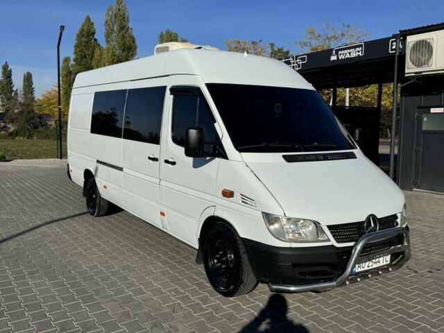 Білий Мерседес Sprinter, об'ємом двигуна 2.7 л та пробігом 420 тис. км за 8725 $, фото 2 на Automoto.ua