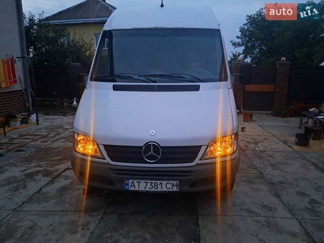 Білий Мерседес Sprinter, об'ємом двигуна 2.15 л та пробігом 917 тис. км за 8500 $, фото 12 на Automoto.ua