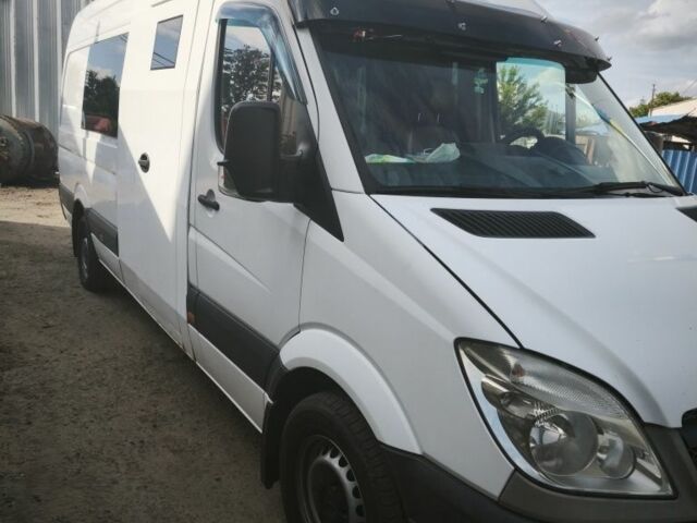 Белый Мерседес Sprinter, объемом двигателя 2.1 л и пробегом 498 тыс. км за 14500 $, фото 14 на Automoto.ua
