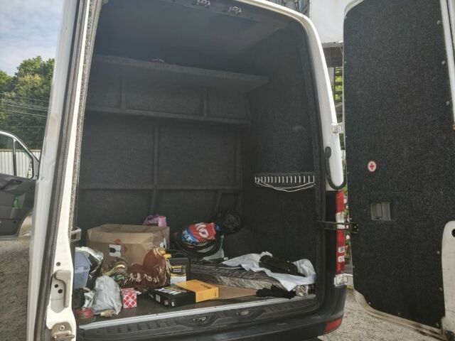 Белый Мерседес Sprinter, объемом двигателя 2.1 л и пробегом 498 тыс. км за 14500 $, фото 11 на Automoto.ua