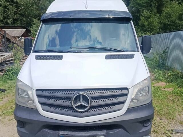 Белый Мерседес Sprinter, объемом двигателя 2.99 л и пробегом 330 тыс. км за 15000 $, фото 7 на Automoto.ua
