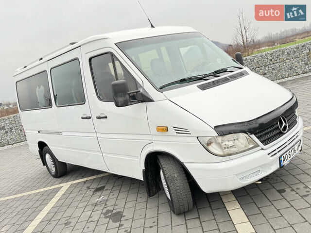 Білий Мерседес Sprinter, об'ємом двигуна 2.15 л та пробігом 280 тис. км за 7000 $, фото 46 на Automoto.ua