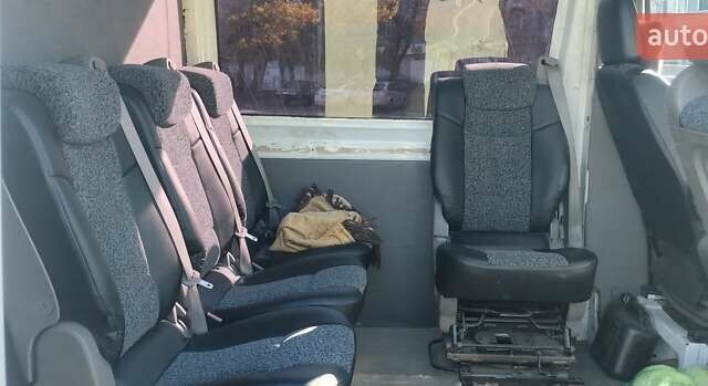 Білий Мерседес Sprinter, об'ємом двигуна 2.15 л та пробігом 641 тис. км за 9300 $, фото 2 на Automoto.ua