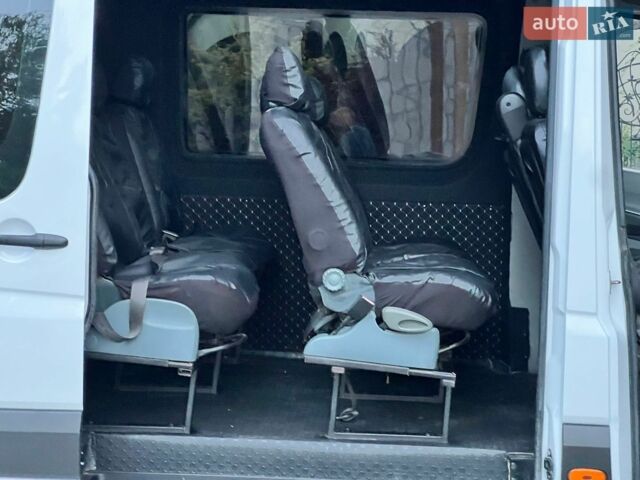Белый Мерседес Sprinter, объемом двигателя 2.15 л и пробегом 600 тыс. км за 12450 $, фото 65 на Automoto.ua