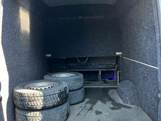 Білий Мерседес Sprinter, об'ємом двигуна 2.2 л та пробігом 554 тис. км за 12800 $, фото 26 на Automoto.ua