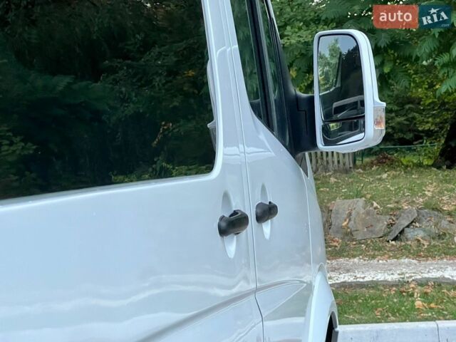 Белый Мерседес Sprinter, объемом двигателя 2.15 л и пробегом 600 тыс. км за 12450 $, фото 51 на Automoto.ua