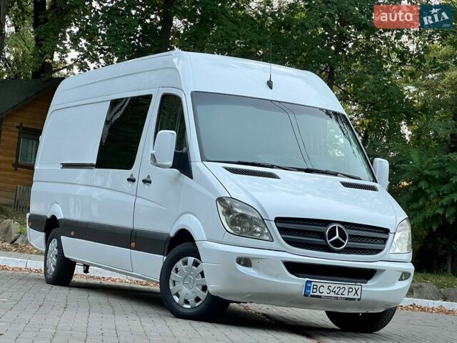 Белый Мерседес Sprinter, объемом двигателя 2.15 л и пробегом 600 тыс. км за 12450 $, фото 15 на Automoto.ua