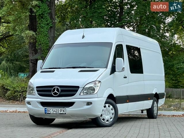 Белый Мерседес Sprinter, объемом двигателя 2.15 л и пробегом 600 тыс. км за 12450 $, фото 4 на Automoto.ua