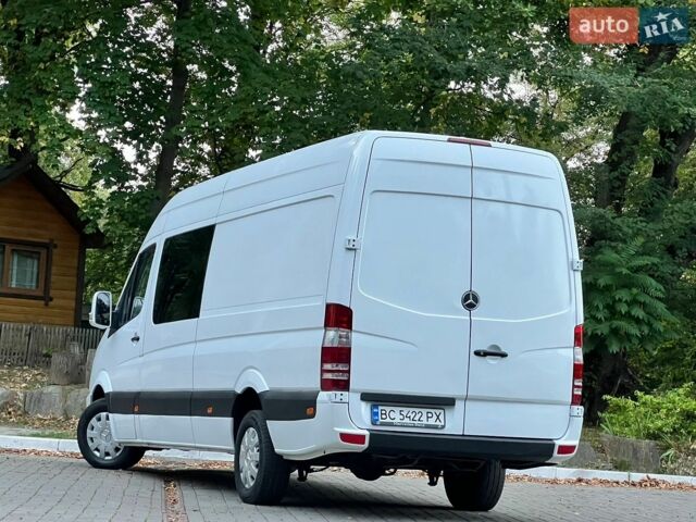 Белый Мерседес Sprinter, объемом двигателя 2.15 л и пробегом 600 тыс. км за 12450 $, фото 27 на Automoto.ua
