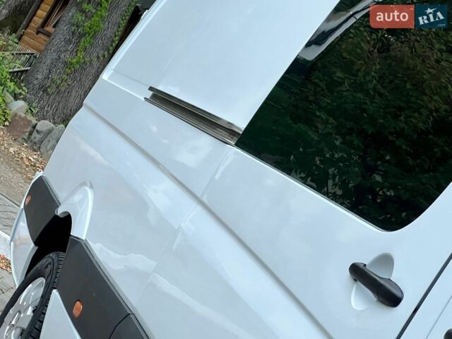 Белый Мерседес Sprinter, объемом двигателя 2.15 л и пробегом 600 тыс. км за 12450 $, фото 23 на Automoto.ua
