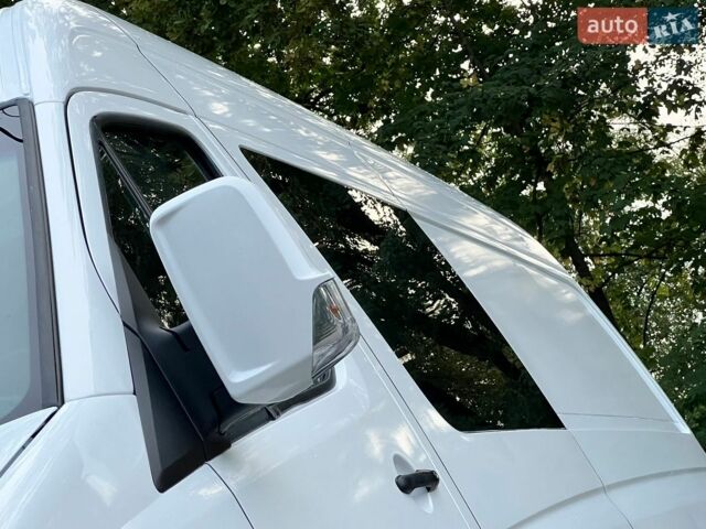 Белый Мерседес Sprinter, объемом двигателя 2.15 л и пробегом 600 тыс. км за 12450 $, фото 10 на Automoto.ua