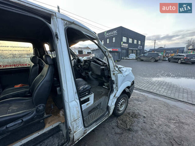 Белый Мерседес Sprinter, объемом двигателя 2.15 л и пробегом 500 тыс. км за 4300 $, фото 6 на Automoto.ua