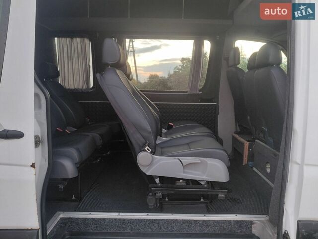 Белый Мерседес Sprinter, объемом двигателя 2.99 л и пробегом 903 тыс. км за 12600 $, фото 4 на Automoto.ua