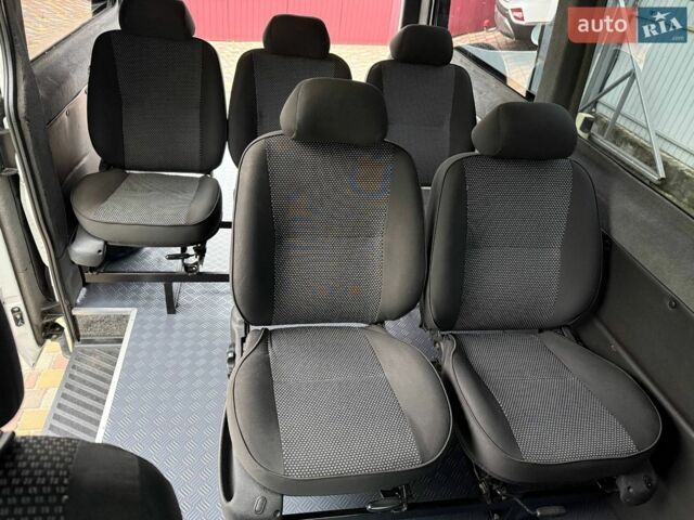 Белый Мерседес Sprinter, объемом двигателя 2.15 л и пробегом 394 тыс. км за 10950 $, фото 7 на Automoto.ua