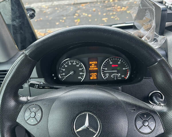 Білий Мерседес Sprinter, об'ємом двигуна 2.99 л та пробігом 500 тис. км за 15500 $, фото 13 на Automoto.ua