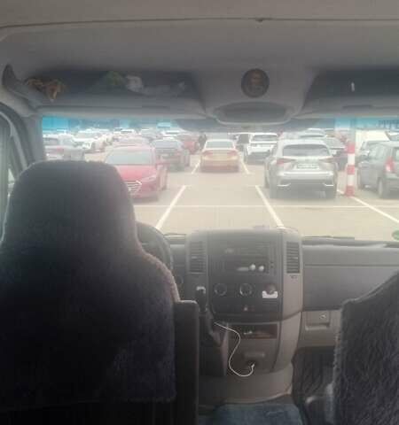 Белый Мерседес Sprinter, объемом двигателя 2.2 л и пробегом 380 тыс. км за 12600 $, фото 10 на Automoto.ua