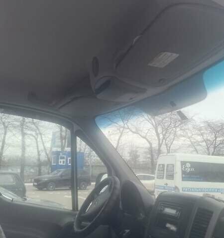 Белый Мерседес Sprinter, объемом двигателя 2.2 л и пробегом 380 тыс. км за 12600 $, фото 16 на Automoto.ua