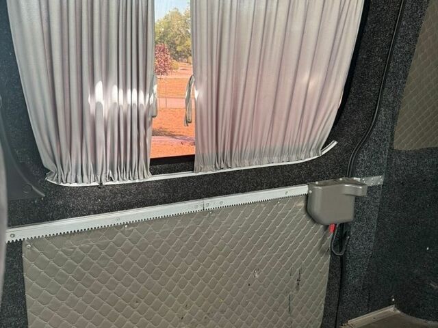 Білий Мерседес Sprinter, об'ємом двигуна 2.14 л та пробігом 195 тис. км за 13100 $, фото 9 на Automoto.ua