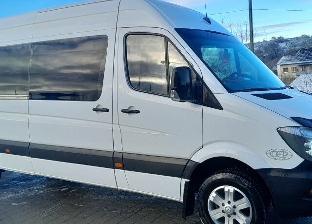 Білий Мерседес Sprinter, об'ємом двигуна 3 л та пробігом 900 тис. км за 19000 $, фото 1 на Automoto.ua
