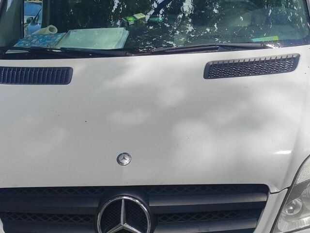 Білий Мерседес Sprinter, об'ємом двигуна 2.14 л та пробігом 360 тис. км за 13072 $, фото 3 на Automoto.ua