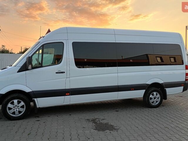 Белый Мерседес Sprinter, объемом двигателя 2.14 л и пробегом 795 тыс. км за 18000 $, фото 1 на Automoto.ua
