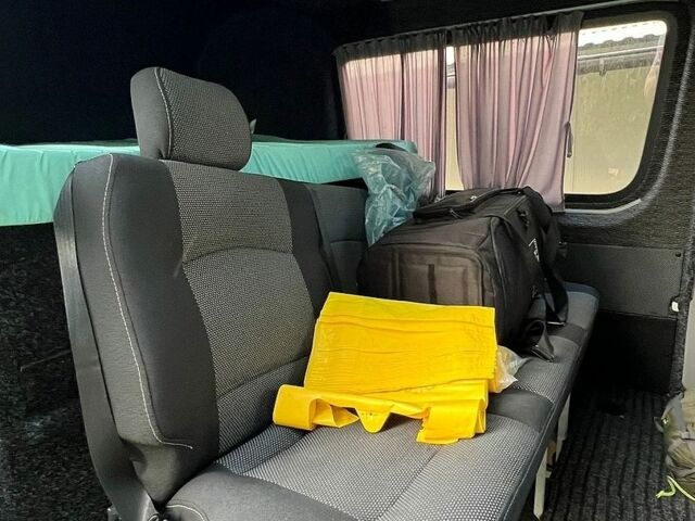 Белый Мерседес Sprinter, объемом двигателя 2.99 л и пробегом 195 тыс. км за 21999 $, фото 8 на Automoto.ua