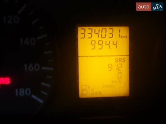 Белый Мерседес Sprinter, объемом двигателя 2.2 л и пробегом 335 тыс. км за 12000 $, фото 7 на Automoto.ua