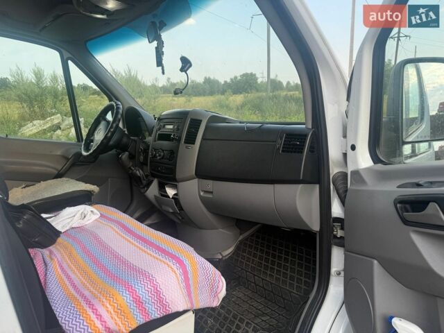 Білий Мерседес Sprinter, об'ємом двигуна 2.14 л та пробігом 658 тис. км за 17200 $, фото 9 на Automoto.ua