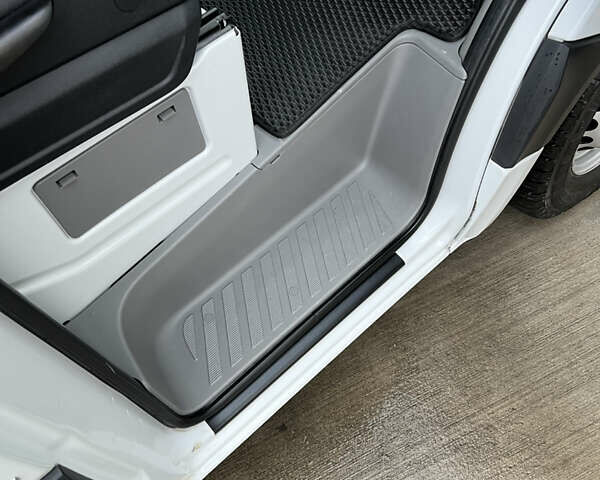 Білий Мерседес Sprinter, об'ємом двигуна 2.2 л та пробігом 329 тис. км за 22900 $, фото 62 на Automoto.ua